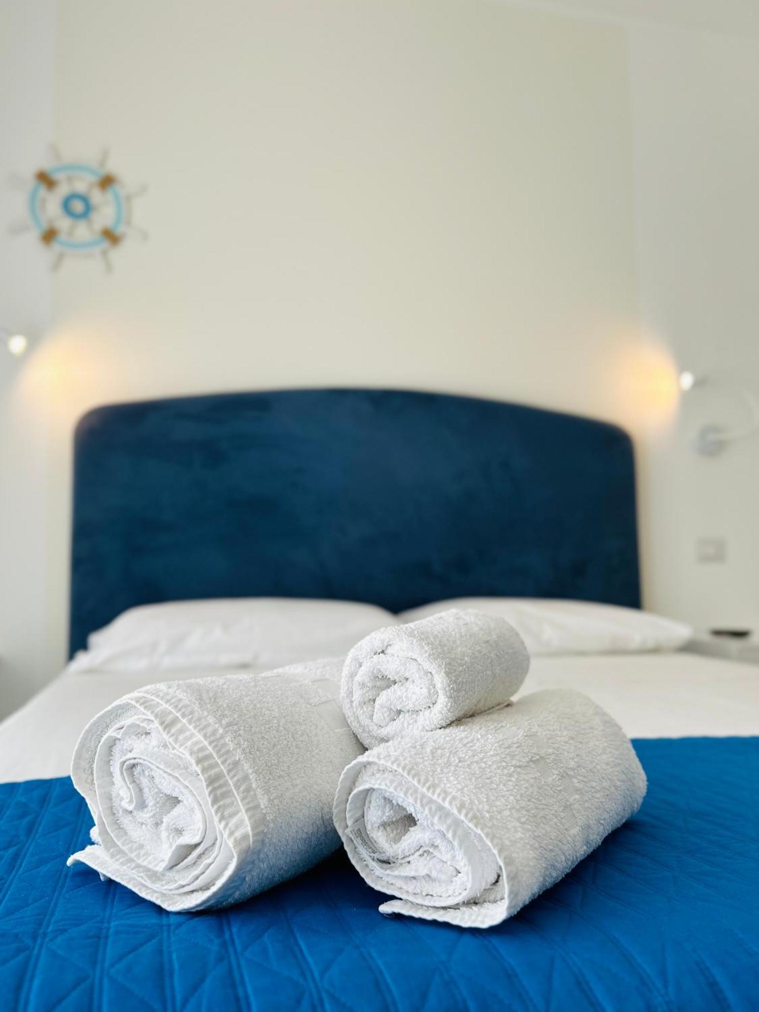 B&B Casa Di Emma 포르토 세자레오 외부 사진